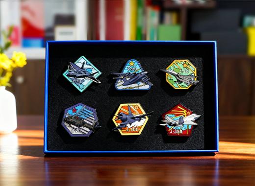 长春航空展-战机出击金属飞机徽章套装